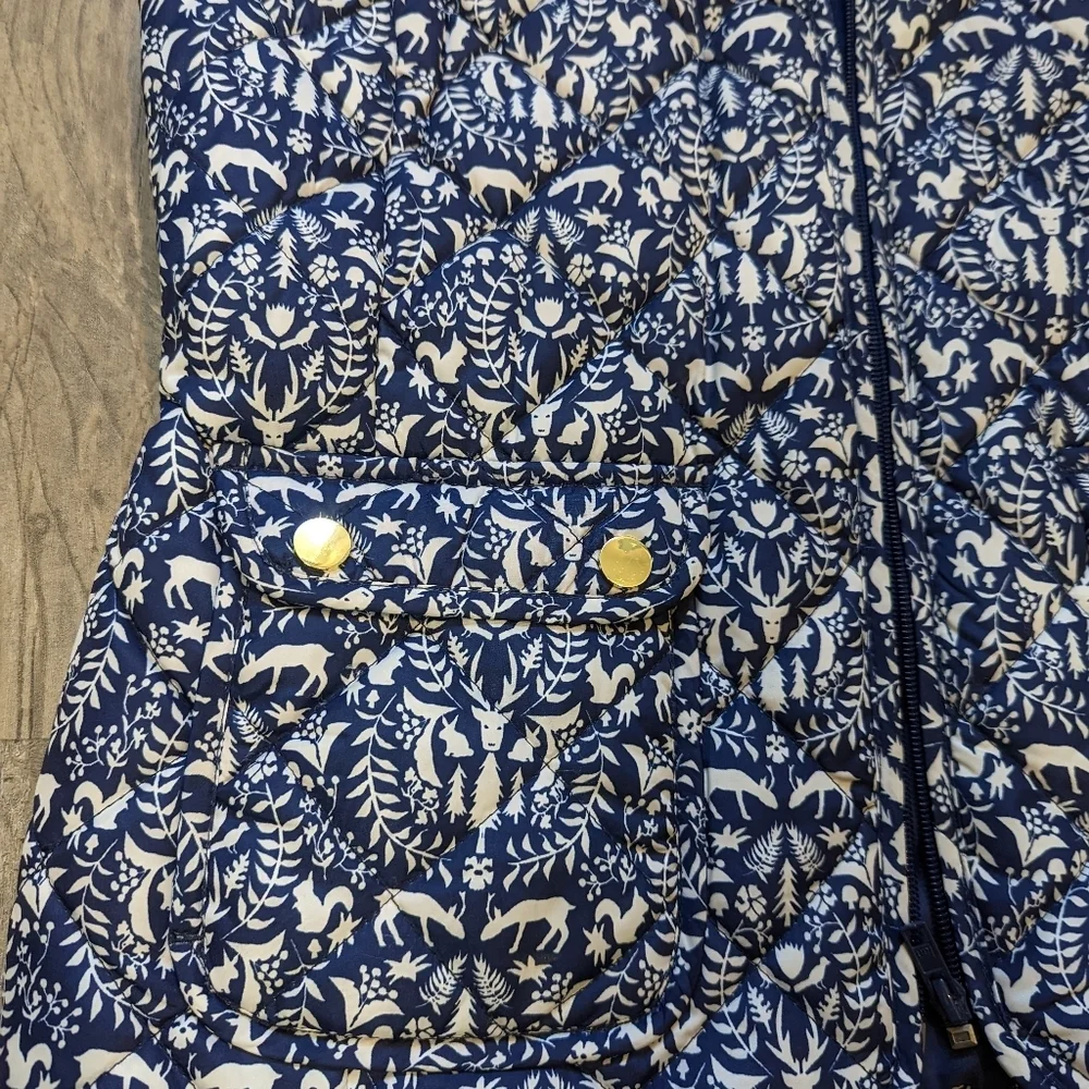 St. Johns Bay puffer vest‎ blue with woodland creatures womens size small